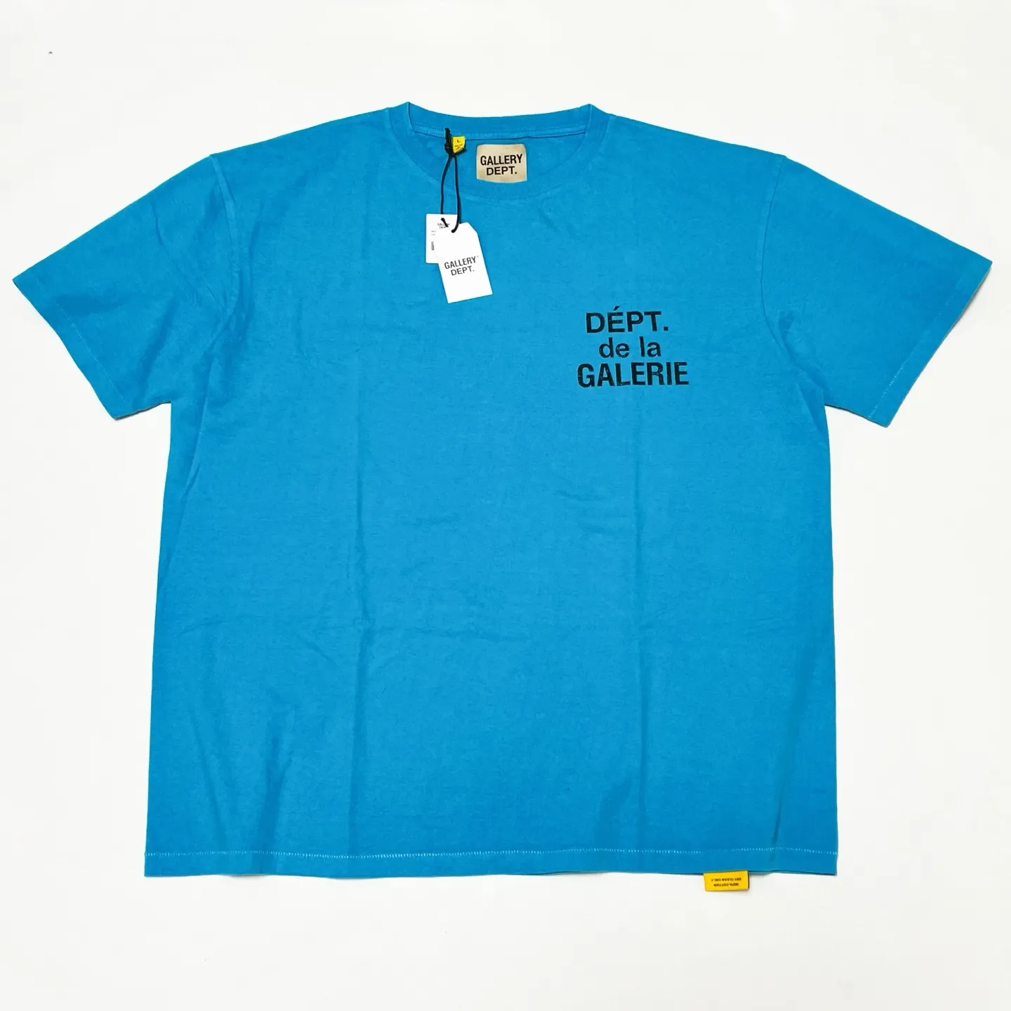 GALLERY DEPT. FRENCH TEE/LIGHT TEAL Lake Blue French Lake Blue S-XL Summer Dopamine Color American Retro Original Same OE Yarn Cone Fabric Garment Dyeing Printing Rewashed Water Distressing Simulates Natural Distressing Effect Correct Accessories Top Purchasing Level